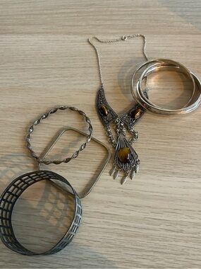 Tiger Eye Pendant Necklace and Silver Tone Bangle Bracelets - Women Jewelry